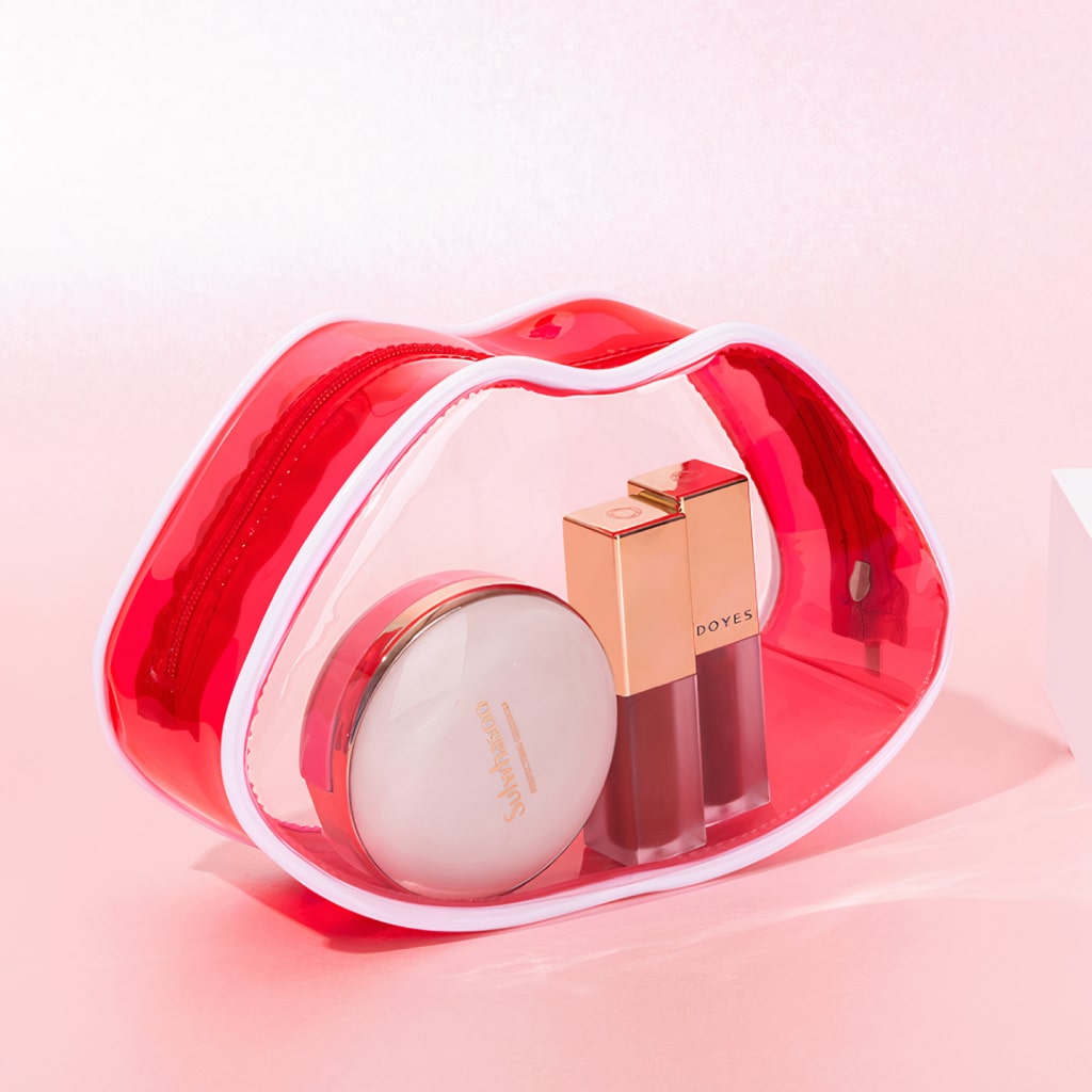 Transparent Lip-Shaped Cosmetic Bag