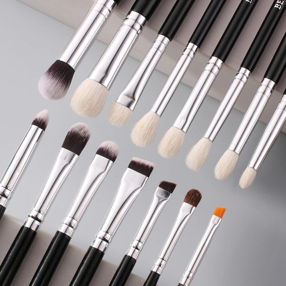 Premium Professional Makeup Brush Set - Natural and Synthetic Hair, Multiple Options